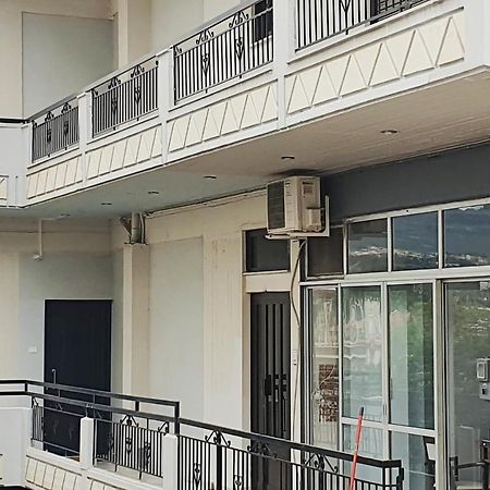Walnut Home Apartment Near Ancient Olympia Kréstena Екстериор снимка