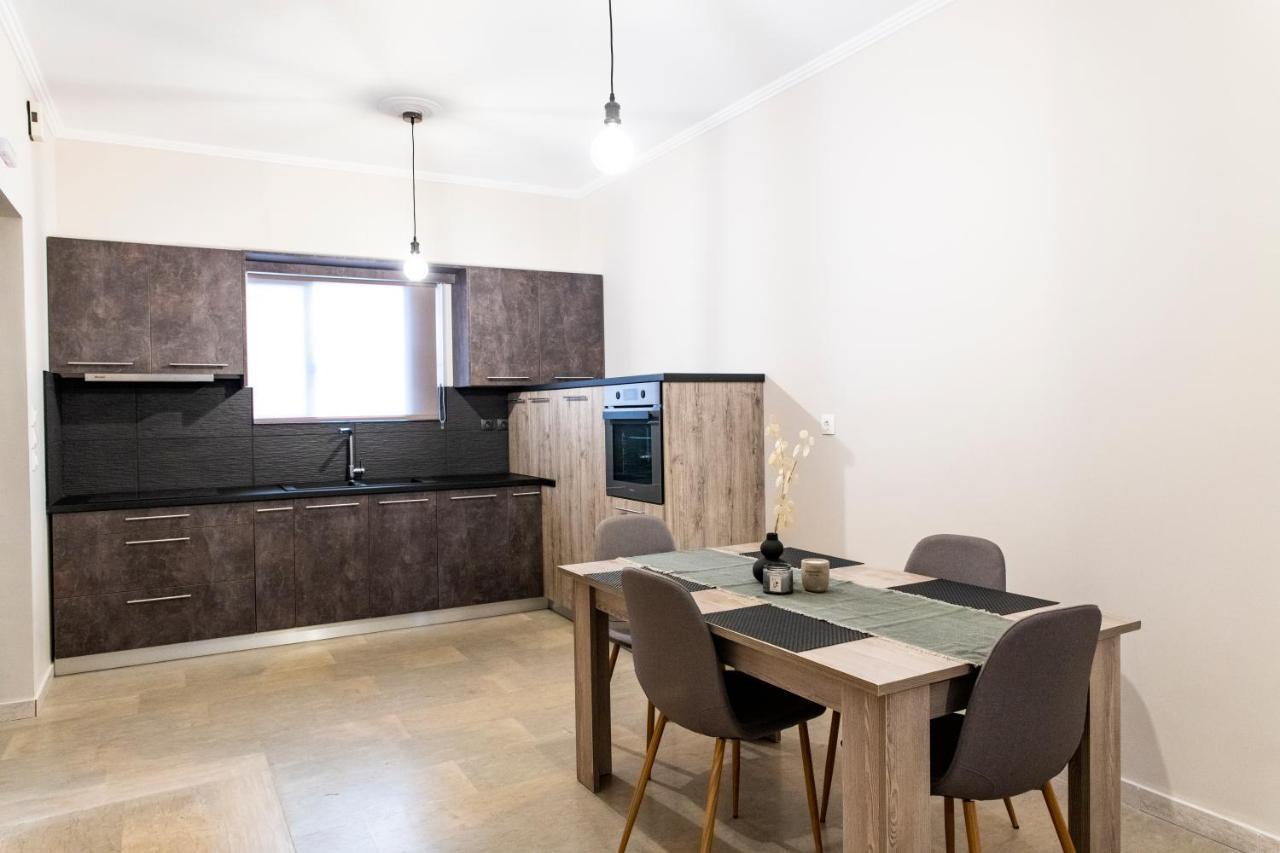 Walnut Home Apartment Near Ancient Olympia Kréstena Екстериор снимка